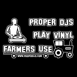 PROPER DJS PLAY VINYL  /  BLACK T SHIRT MEDIUM