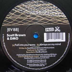 SCOTT BROWN & DMO / FALL INTO YOUR ARMS