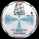 STEVIE WONDER / LOVE LIGHT IN  FLIGHT
